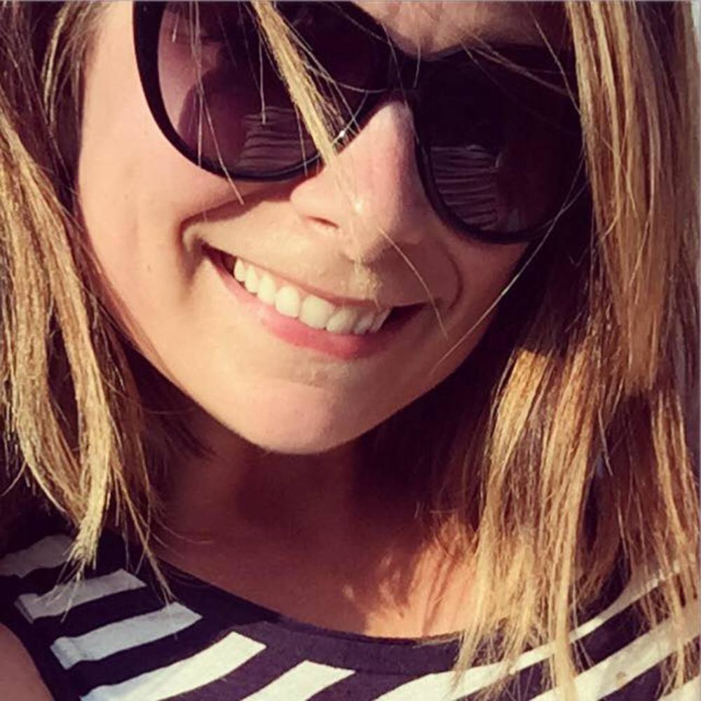 Meet your Posher, Laura